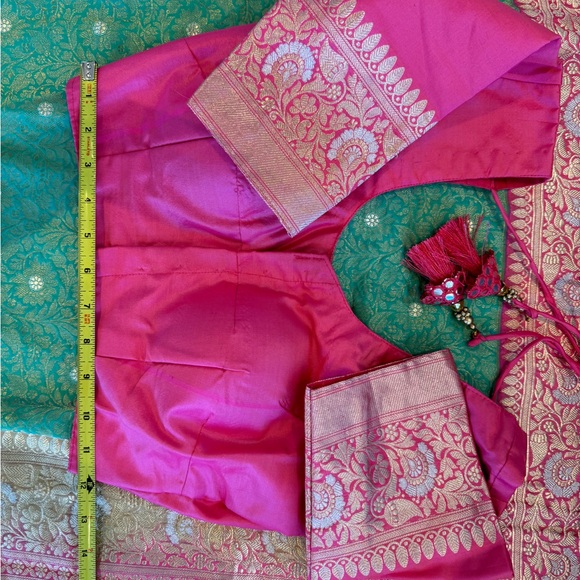 Beautiful Banarasi Pure Silk Saree - Brand New w/Tags - Picture 6 of 14